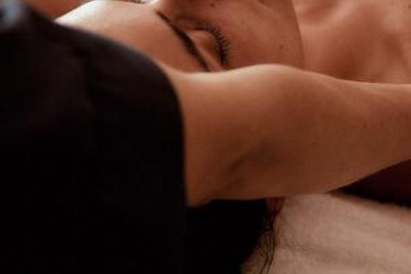The Ultimate Rebalancing Facial (60 Minutes)