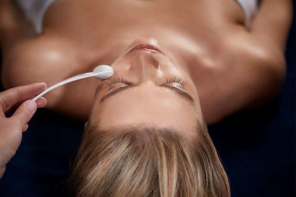 Youth Pioneer revealing facial - Six treatments for the price of five