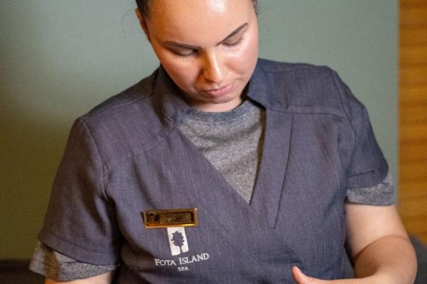 Signature Illuminating Bamboo Facial