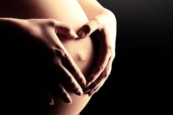 PREGNANCY ELEMIS EXPERT™ PEACEFUL PREGNANCY MASSAGE