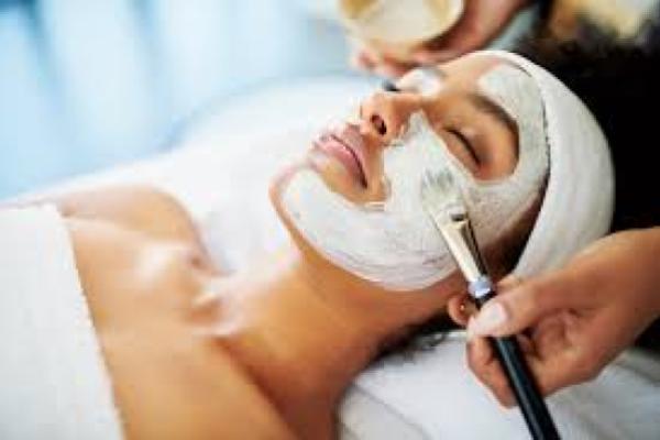 Back,Neck ,Shoulder Massage, & Mini Facial