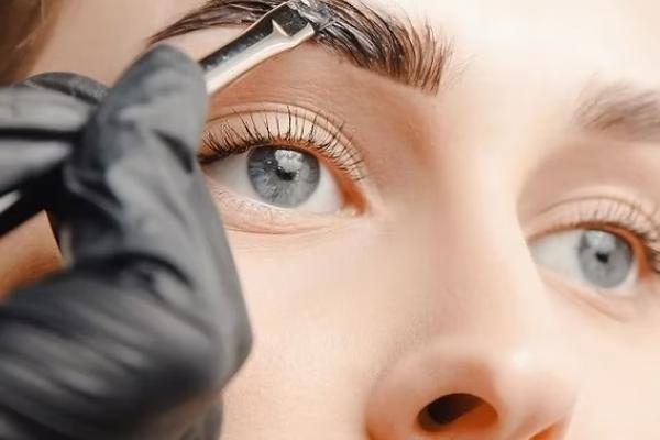 Eyebrow Tint