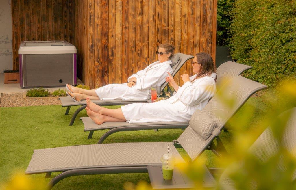 Mum-To-Be Spa Experience    9am-1pm (Must be beyond 12 weeks into pregnancy)