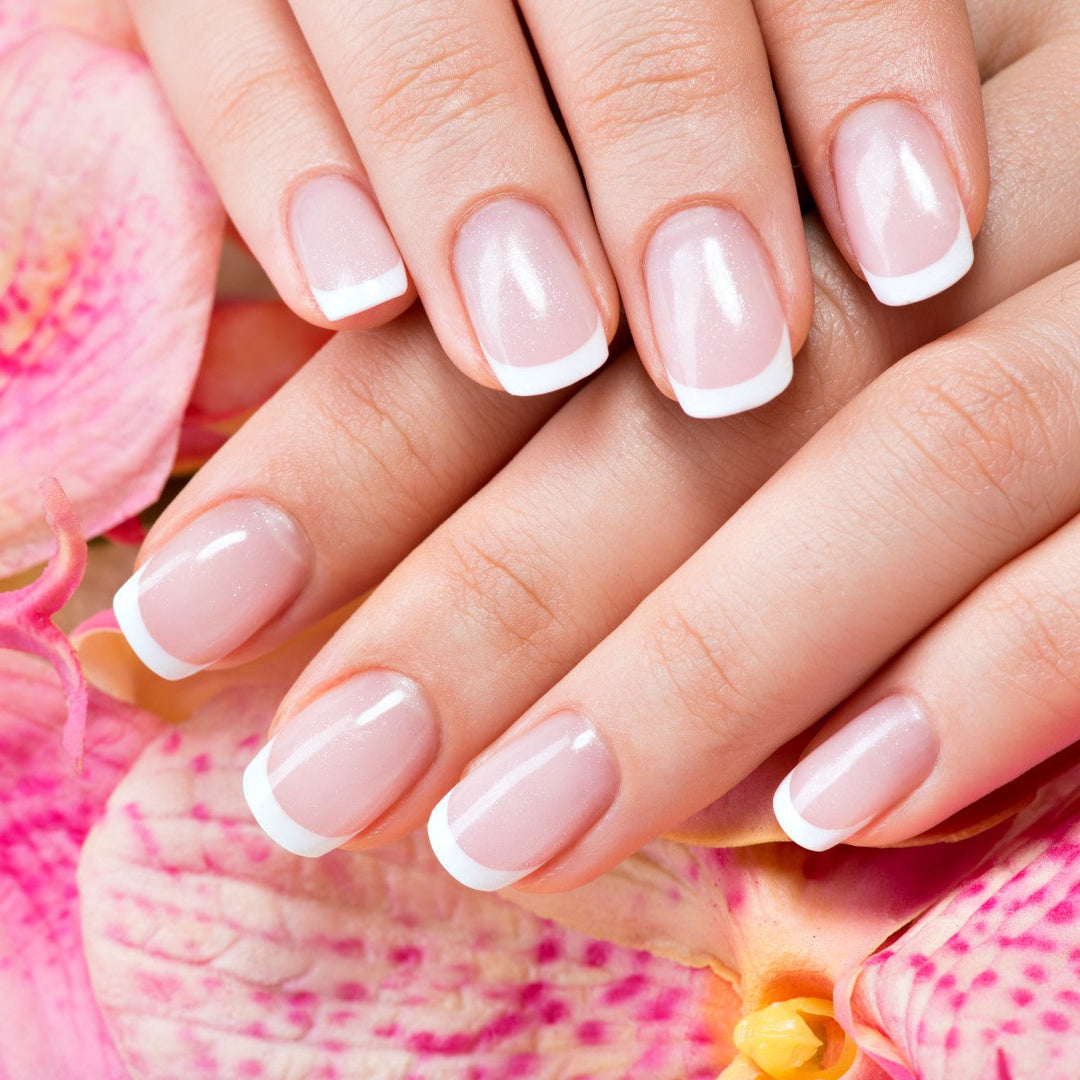 Luxury Manicure 60 Minutes