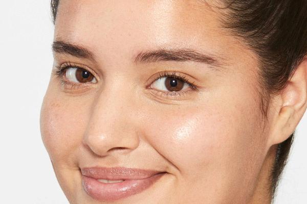 Complimentary skin consultation for advanced skin treatments