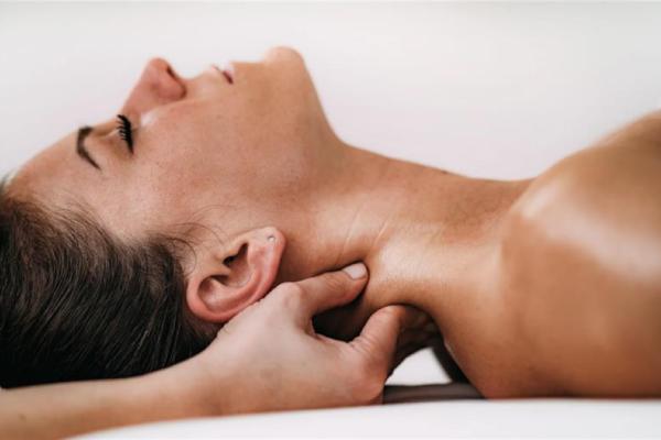 Back and neck massage