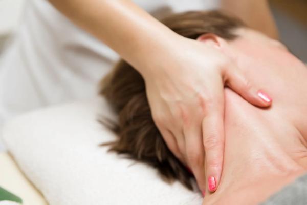 Back, Neck & Shoulders Swedish Massage - 30 min