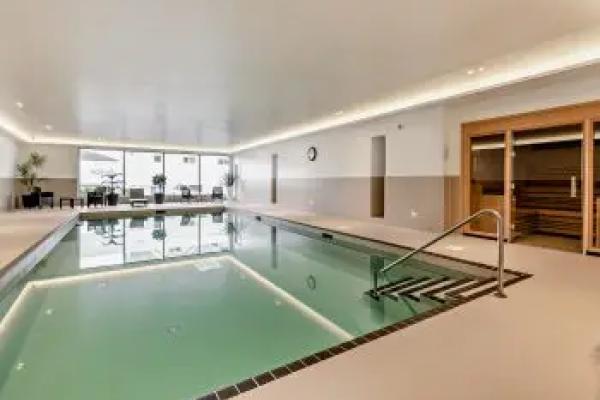 Swimming Pool Session - 50 Mins