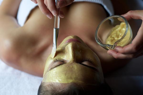 Champagne & Truffles Deluxe Facial