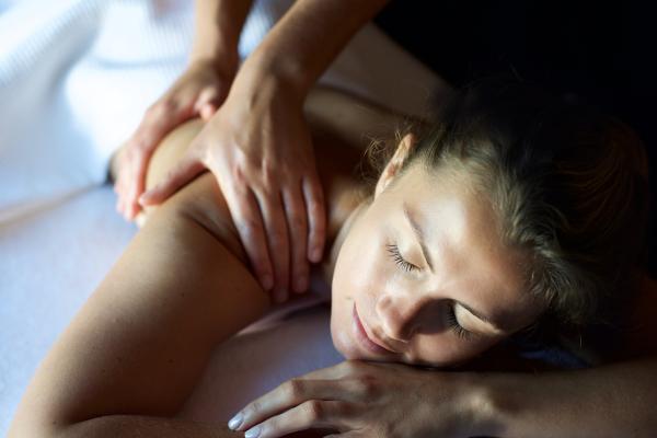Rose Quartz & Truffle Body Massage