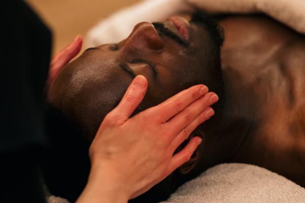 St. George Classic Facial with Lymphatic Therapy 80 min