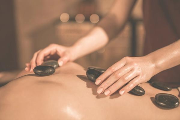 Treatment of the Month- Hot stones 50 mins