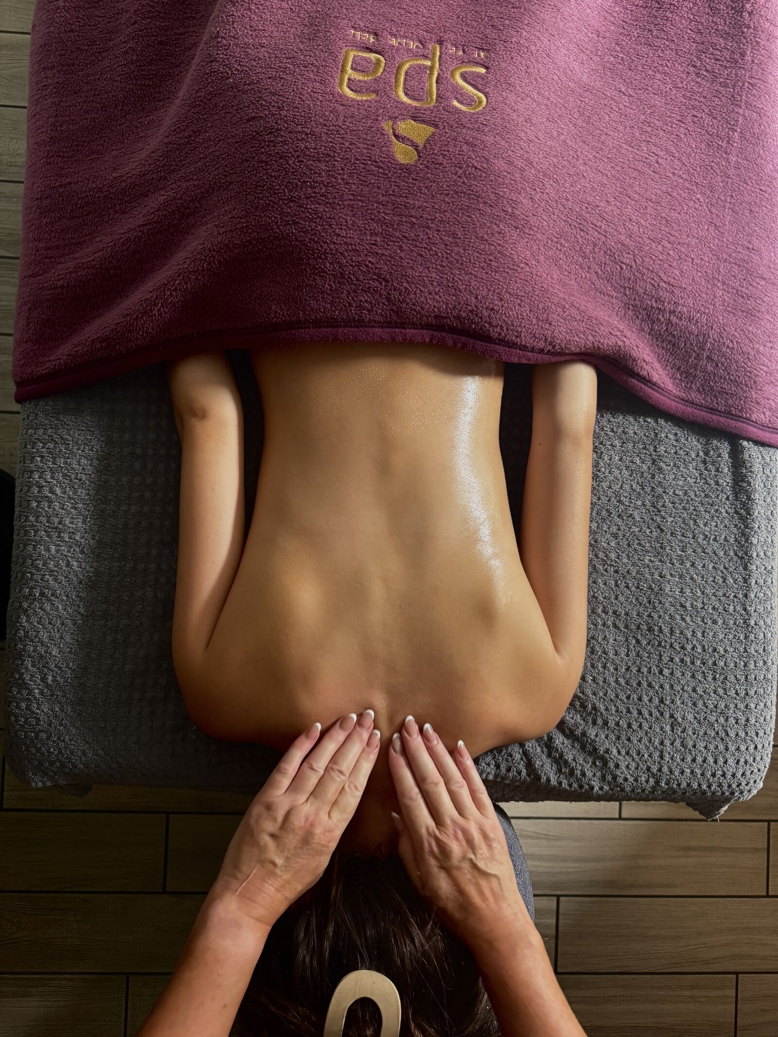 Hydraluronic Facial and Body Treatment